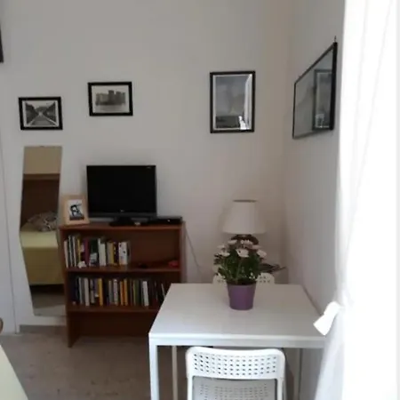 E Oltre House Apartament Neapol